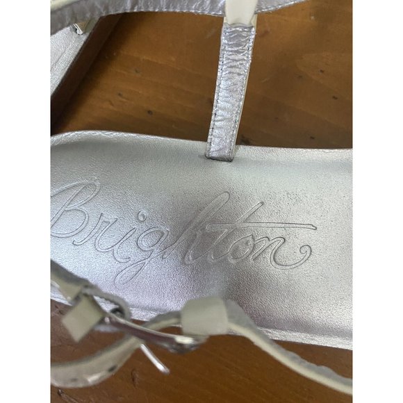 Brighton Size 8.5M OSLO White Silver Leather Strappy Thong Sandals Brazil NWT - Picture 3 of 9